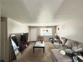 2400 S Hilton St in Boise, ID - Building Photo - Building Photo