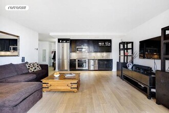 333 Rector Pl in New York, NY - Building Photo - Building Photo