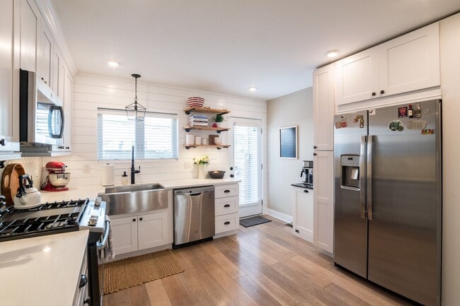 property at 1435 S Bouvier St