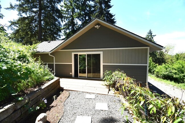 157 Holloway Heights in Brownsville, OR - Building Photo - Building Photo
