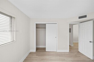 1310 W 29th St in Hialeah, FL - Building Photo - Building Photo