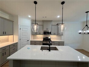 1906 Farmer St in Pea Ridge, AR - Building Photo - Building Photo