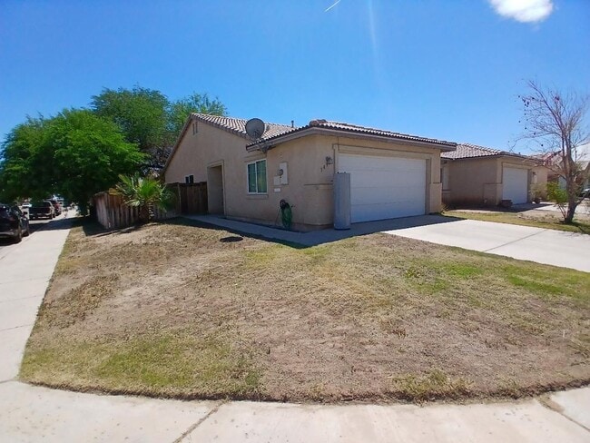 1430 Cabazon Ct in Imperial, CA - Building Photo - Building Photo