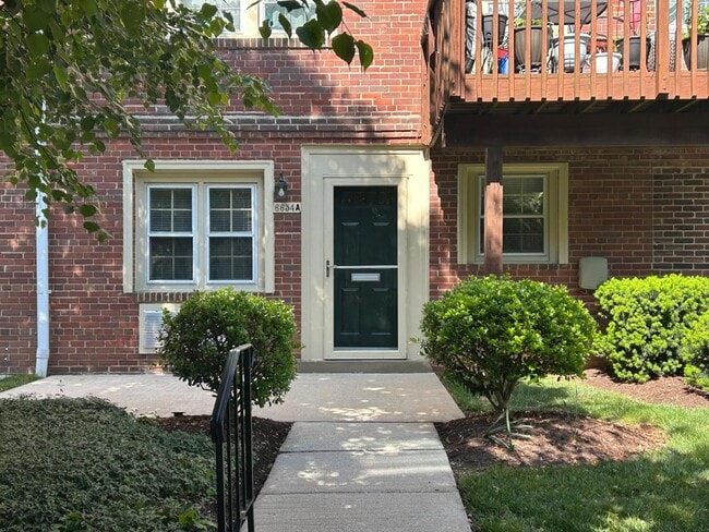 property at 6654 Hillandale Rd
