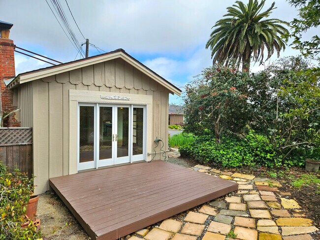 203 Morning Sun Ave in Mill Valley, CA - Building Photo - Building Photo