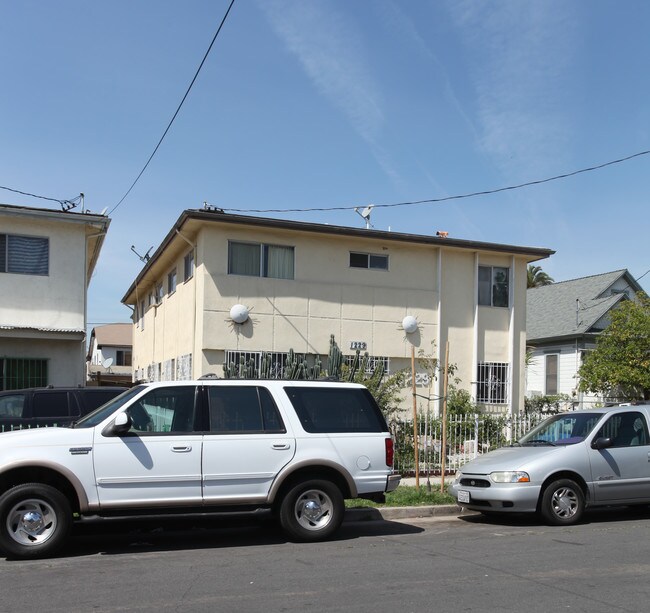 1229 Dewey Ave in Los Angeles, CA - Building Photo - Building Photo
