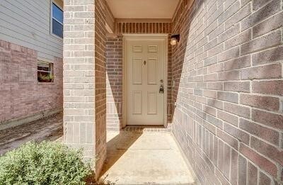 15718 Western Skies Dr in Houston, TX - Building Photo - Building Photo