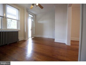 541 Old Elm St in Conshohocken, PA - Building Photo - Building Photo