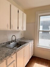 337 Wilson St in Manchester, NH - Foto de edificio - Building Photo
