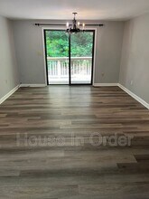 42 Mountain Site Ln in Asheville, NC - Building Photo - Building Photo
