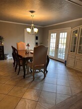 10034 Westview Dr in Houston, TX - Building Photo - Building Photo