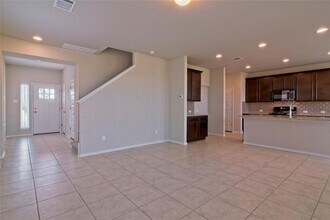 6613 Wolf Pack Dr in Pflugerville, TX - Building Photo - Building Photo