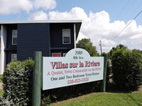 Building Photo - Villas Sur La Riviere 2 Story Townhouses! Apartments in Gulfport, Mississippi