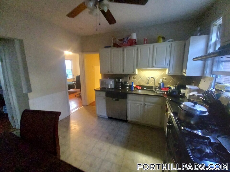 49 Beech Glen St in Boston, MA - Building Photo