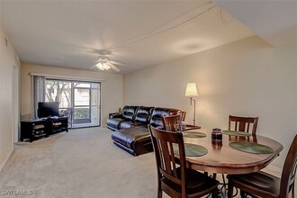 28101 Pine Haven Way in Bonita Springs, FL - Building Photo - Building Photo