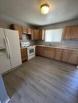 1129 Crystal Pl in Pueblo, CO - Building Photo