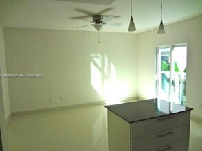 6891 Bay Dr in Miami Beach, FL - Building Photo - Building Photo