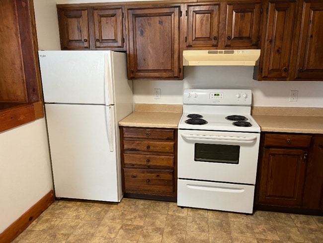 201 Union St, Unit 201D Union Street in Springfield, VT - Foto de edificio - Building Photo