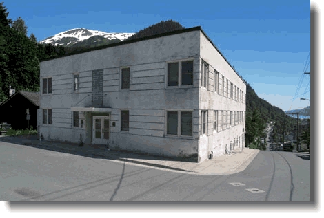 Hillcrest Apartments in Juneau, AK - Building Photo