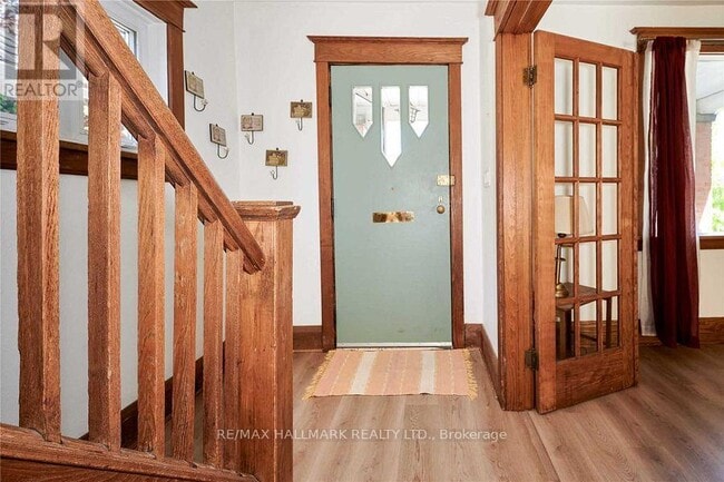 property at 310 Scarborough Rd