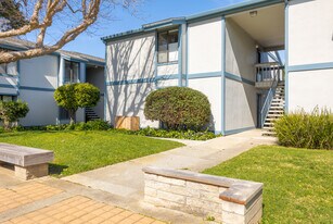 1925 46th Ave, Unit 121 in Capitola, CA - Building Photo