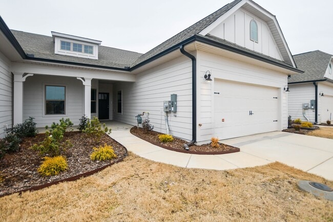 property at 12617 Whitcomb Cir