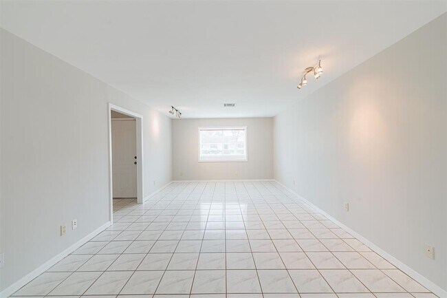 2515 Tannehill Dr in Houston, TX - Building Photo - Building Photo