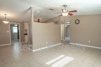 4202 Las Vegas Dr in New Port Richey, FL - Building Photo - Building Photo