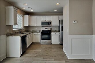 324 Hiawassee Dr in Woodstock, GA - Building Photo - Building Photo