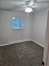 5856 Acres Rd, Unit 6B in Sylvania, OH - Building Photo - Building Photo