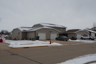 1002 Main St in Horicon, WI - Building Photo