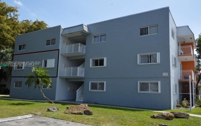 property at 11307 SW 200th St