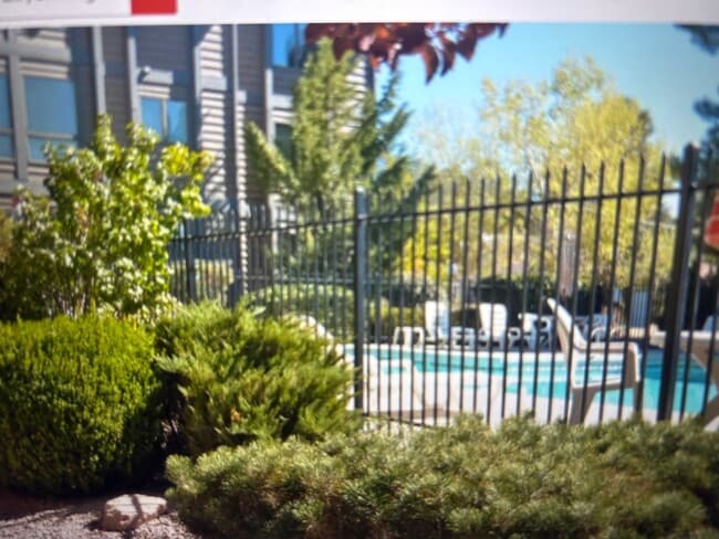 property at 905 N Beeline Hwy