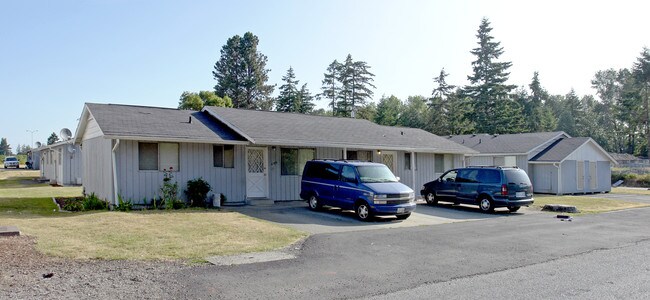 12018-12020 47th Ave SW in Lakewood, WA - Foto de edificio - Building Photo