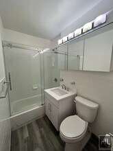 WEST 22 STREET in New York, NY - Building Photo - Building Photo