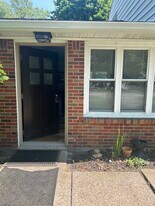 2319 Kensington Ave, Unit Mildred O. Kelley in Buffalo, NY - Building Photo