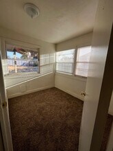 2416 Center St in Bakersfield, CA - Building Photo - Building Photo