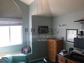 333 Sandy Land Ln in Midvale, UT - Building Photo - Building Photo