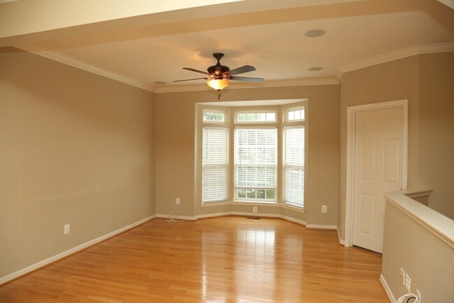 property at 2379 Abington Dr