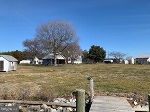 23260 Wells Point Ln in Bozman, MD - Building Photo - Building Photo