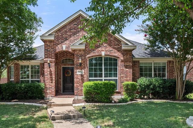 property at 4624 Farringdon Ln