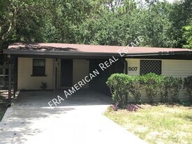 507 Fir Ave in Niceville, FL - Building Photo