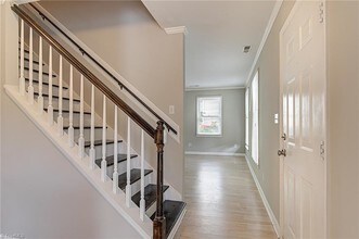 1508 Trinity Garden Cir in Clemmons, NC - Building Photo - Building Photo
