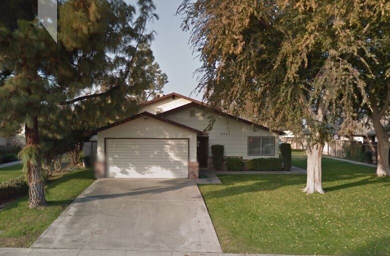 6801 Klamath Way in Bakersfield, CA - Building Photo
