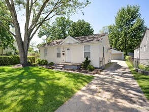 26545 Brush St in Madison Heights, MI - Building Photo - Building Photo