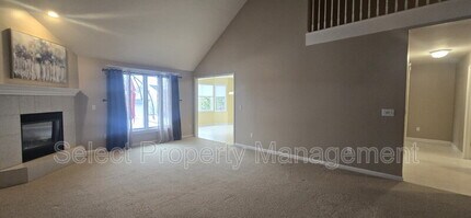 2515 Sugar Tree Dr in Fort Wayne, IN - Building Photo - Building Photo