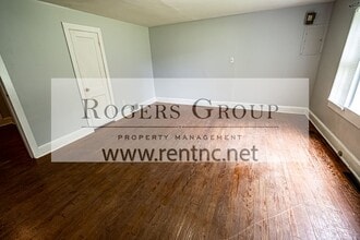 3810-3812 Raleigh Rd in Henderson, NC - Building Photo - Building Photo