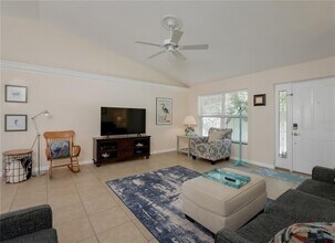 1848 N Washington Ave in Clearwater, FL - Foto de edificio - Building Photo
