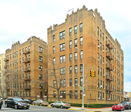 135 Avenue P in Brooklyn, NY - Foto de edificio - Building Photo