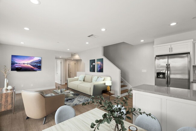 11637 Kittridge St in North Hollywood, CA - Building Photo - Building Photo